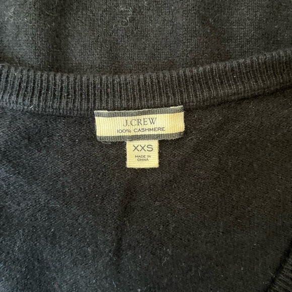 J. Crew Cashmere Relaxed V-Neck Sweater In Black Size XXS - Picture 4 of 7